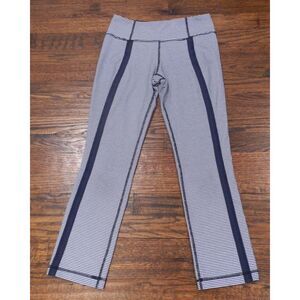 Lululemon Athletica Women's Cropped Leggings Size 4